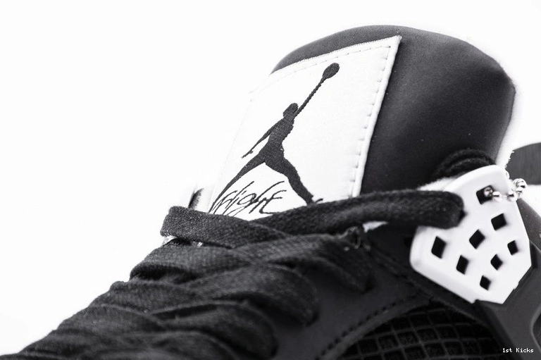 Fear Retro 4 626969-030  Pack Jordan 0401